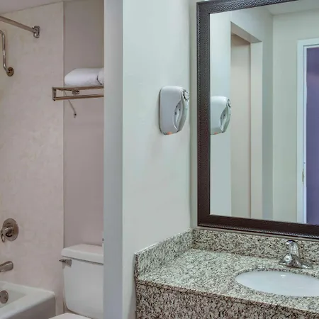 La Quinta By Wyndham Minneapolis Bloomington W - Free Airport Shuttle Exterior photo