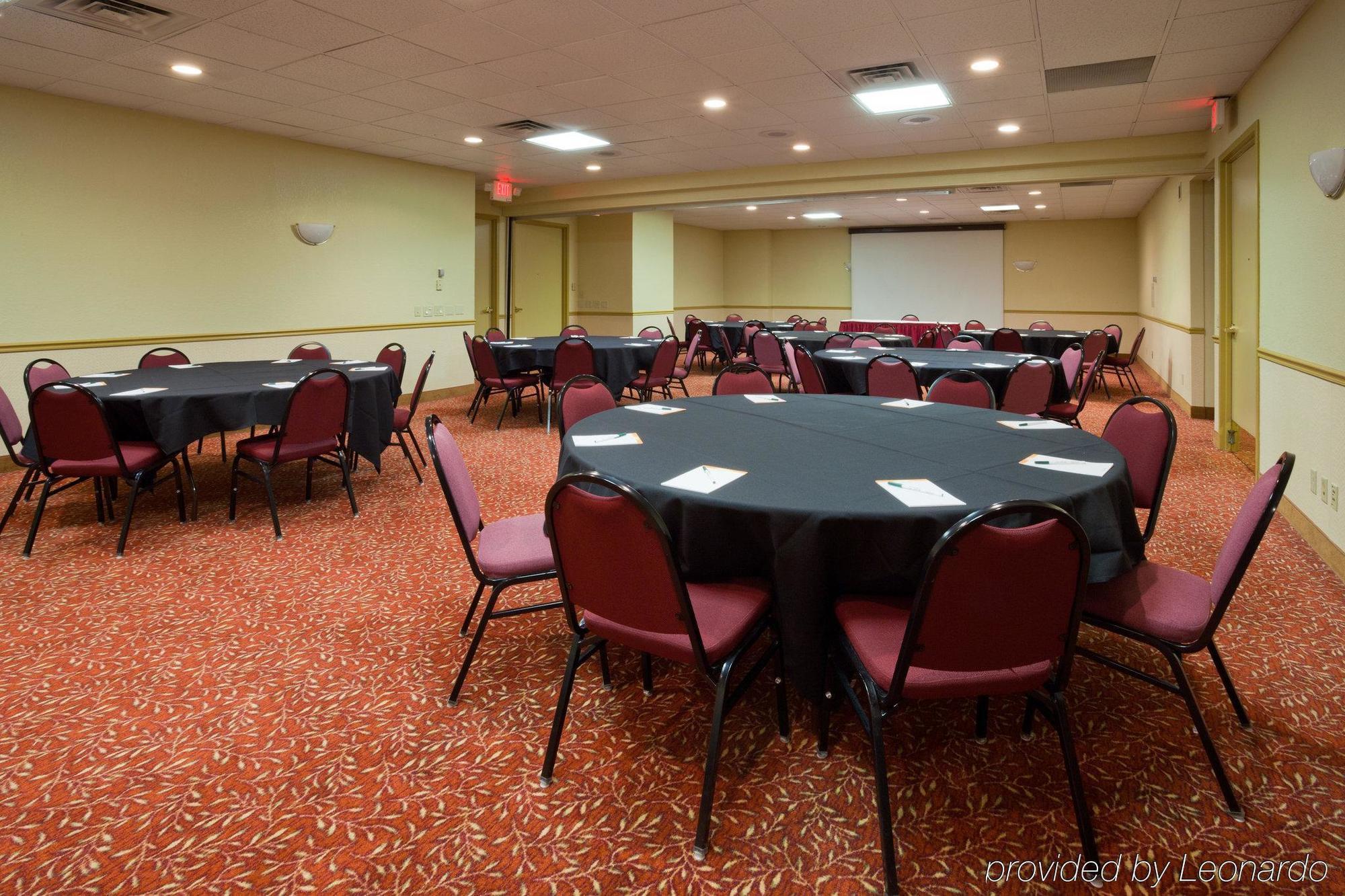 La Quinta By Wyndham Minneapolis W - Free Airport Shuttle 3*